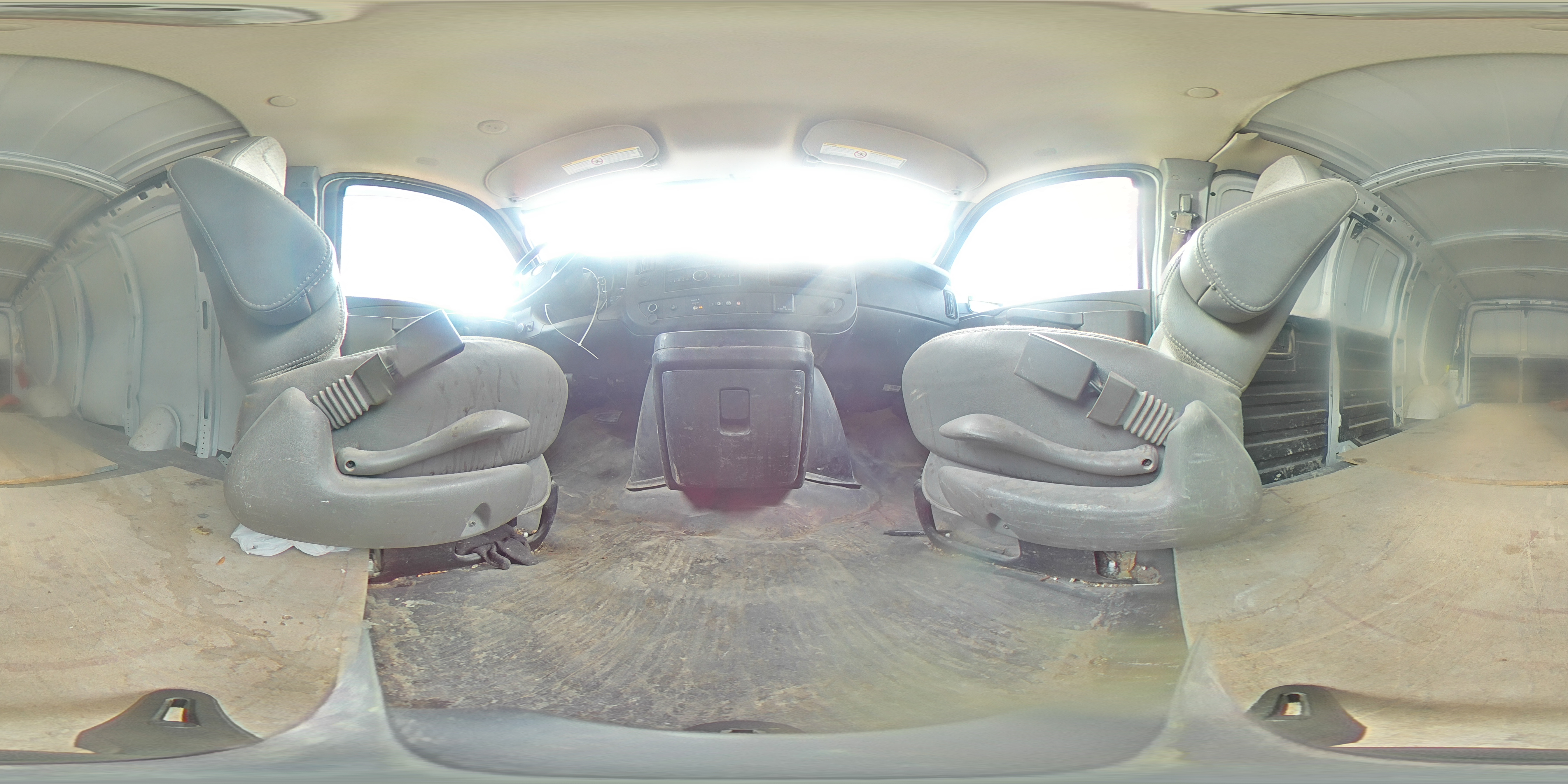 2018 Chevrolet Express G2500 VIN: 1GCWGAFP3J1344739 Lot: 62560065