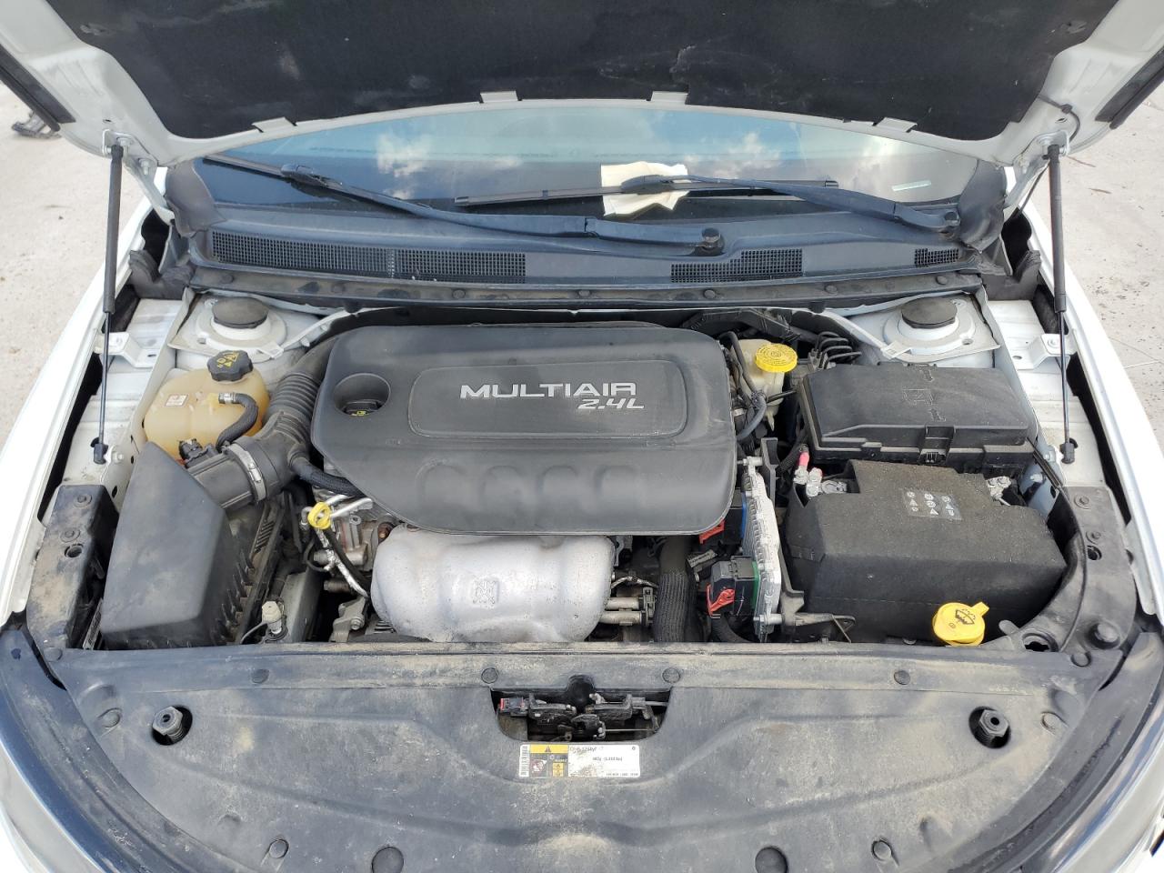 2016 Chrysler 200 S VIN: 1C3CCCBB4GN158105 Lot: 62373395