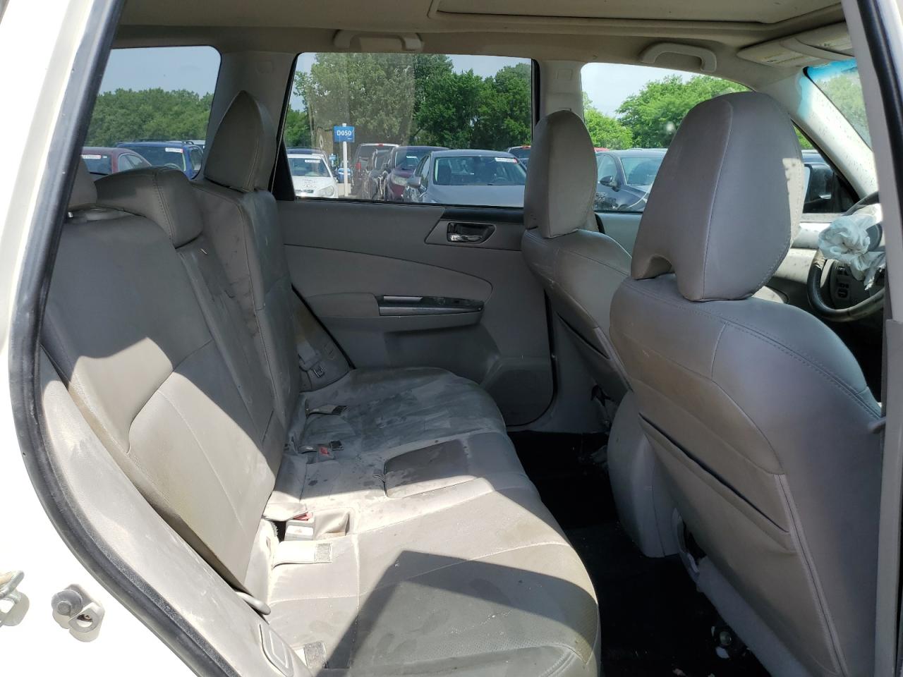2011 Subaru Forester Limited VIN: JF2SHBDC0BH729980 Lot: 61055515