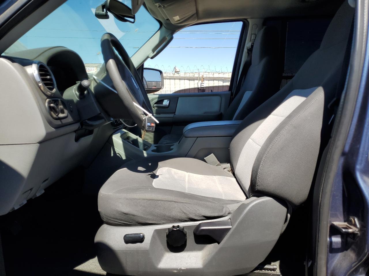 2004 Ford Expedition Xlt VIN: 1FMRU15W54LB56260 Lot: 63097185