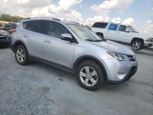  TOYOTA RAV4 2014 Srebrny
