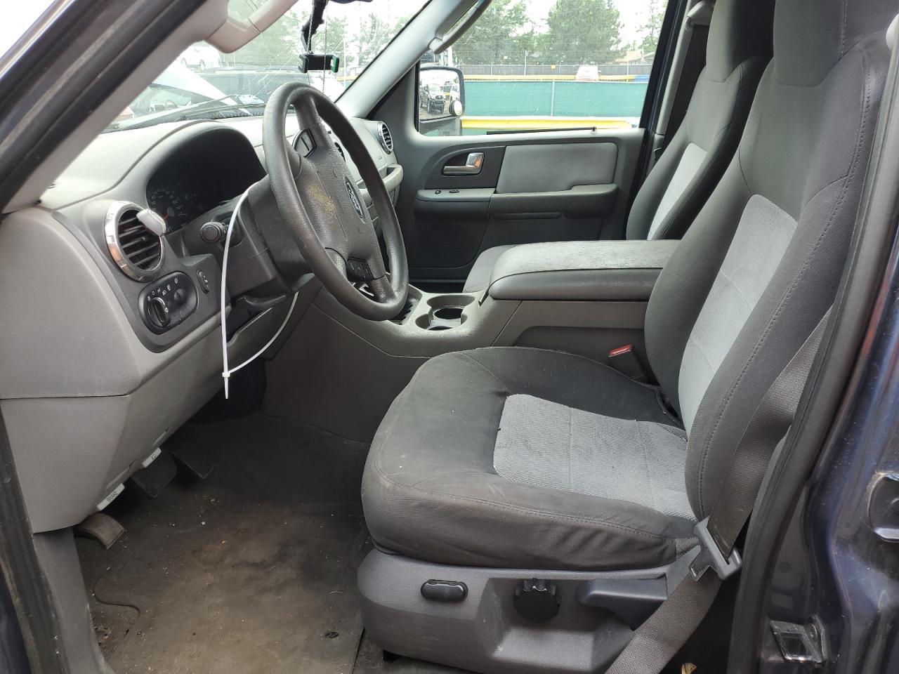 2004 Ford Expedition Xlt VIN: 1FMFU16L44LB00284 Lot: 62785445