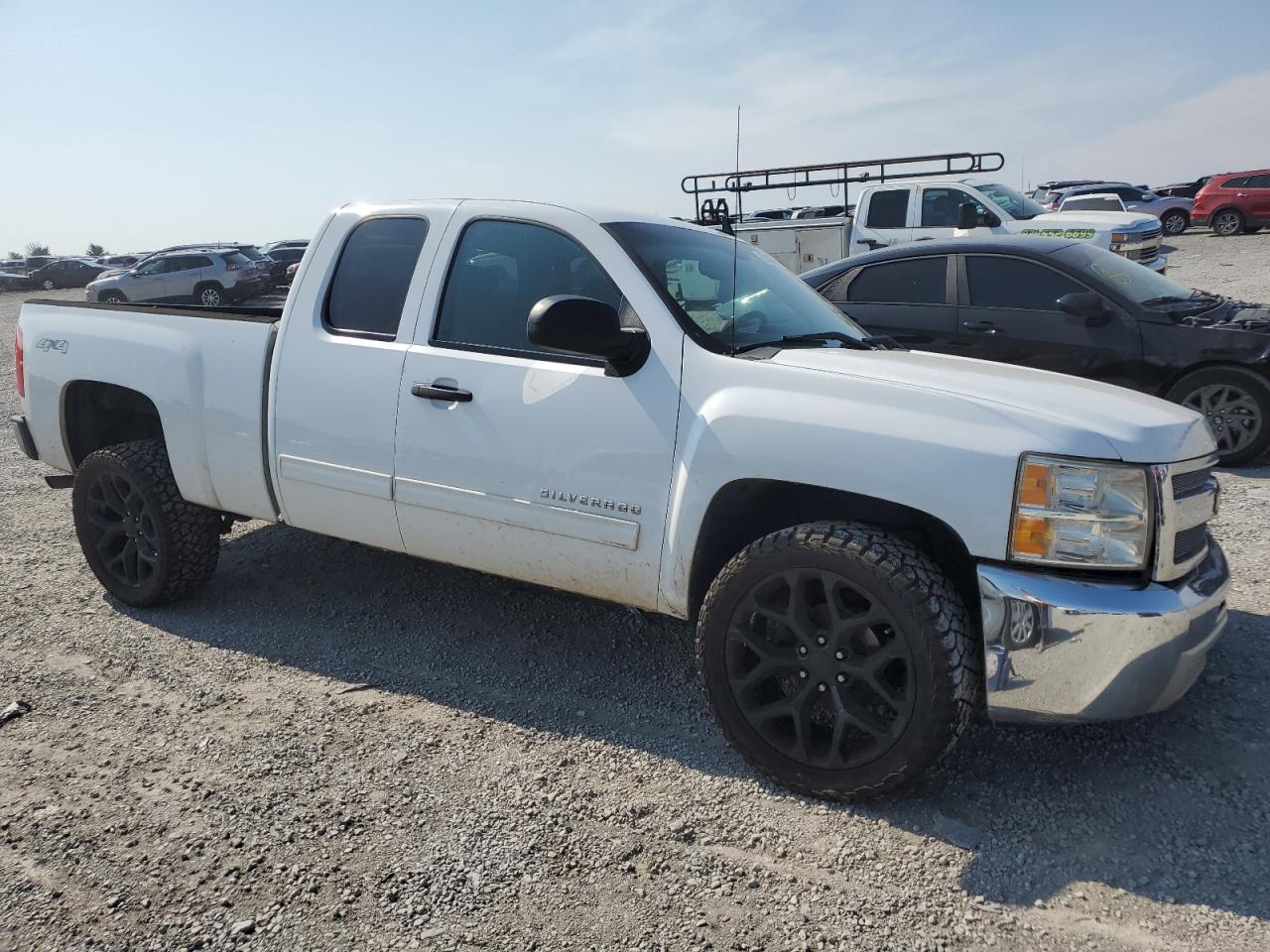 CHEVROLET ALL Models 2013 VIN 1GCRKSE73DZ301544 zdjęcie 4