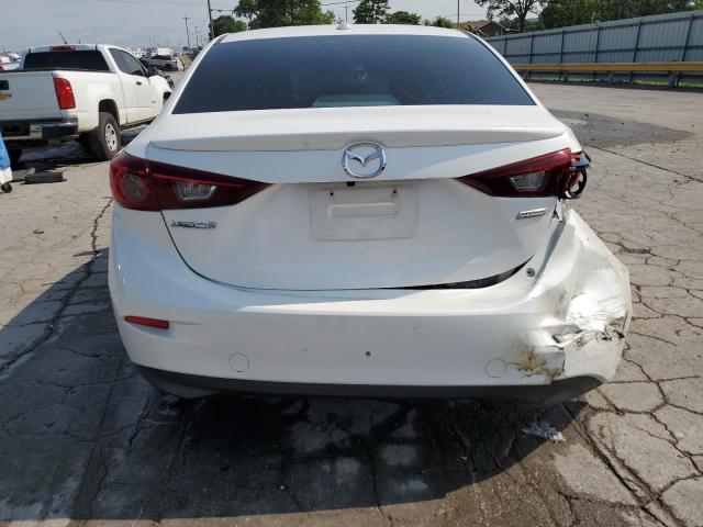  MAZDA 3 2016 White