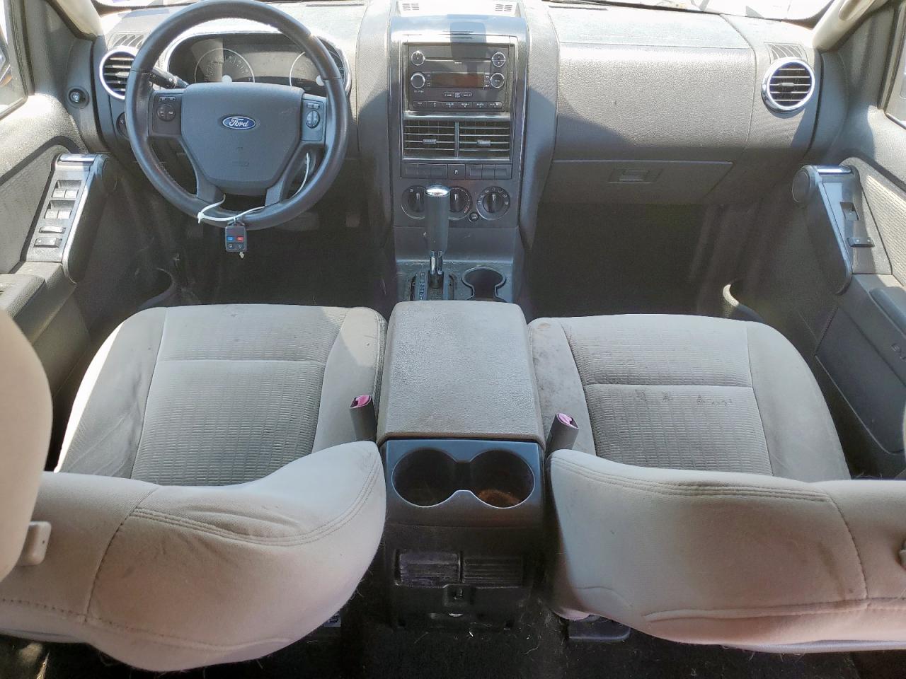 2008 Ford Explorer Xlt VIN: 1FMEU63E18UA72622 Lot: 59238455