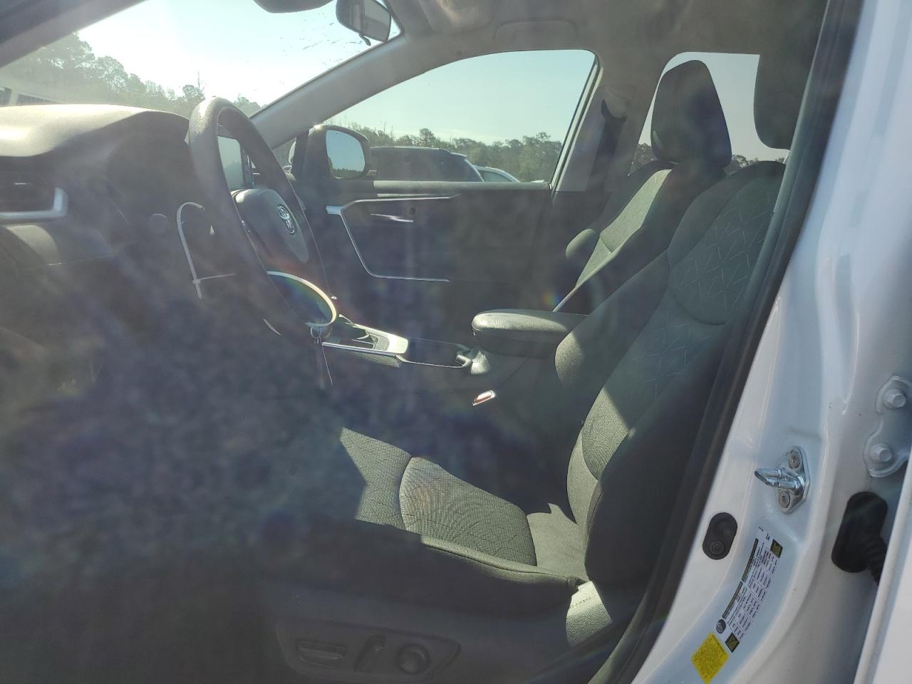 2021 Toyota Rav4 Xle VIN: 2T3W1RFV0MC161918 Lot: 66552735