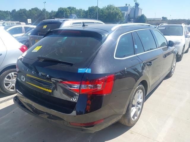 2020 SKODA SUPERB