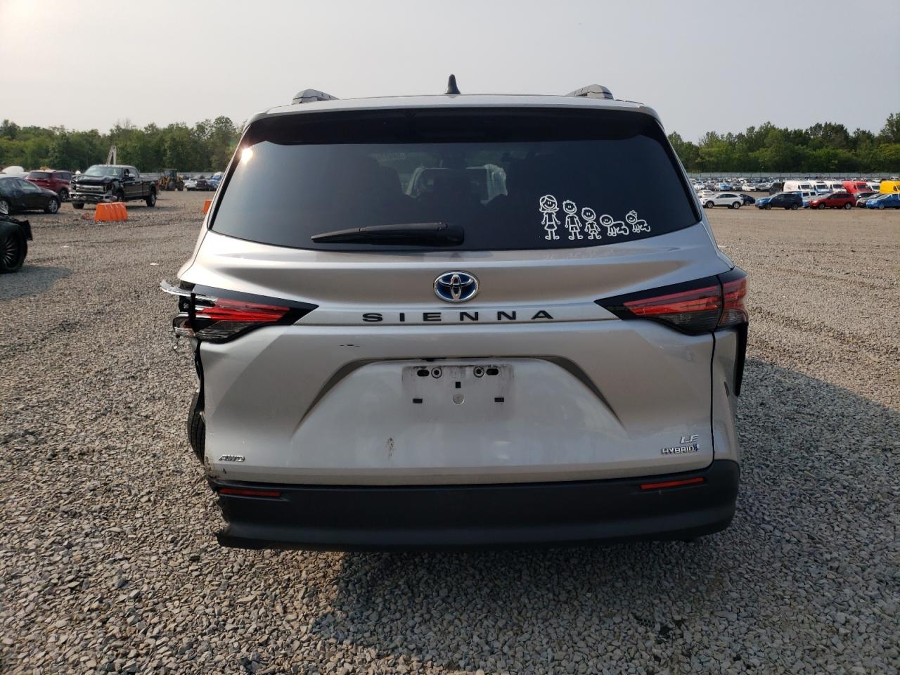2022 Toyota Sienna Le VIN: 5TDKSKFC4NS043681 Lot: 58927295