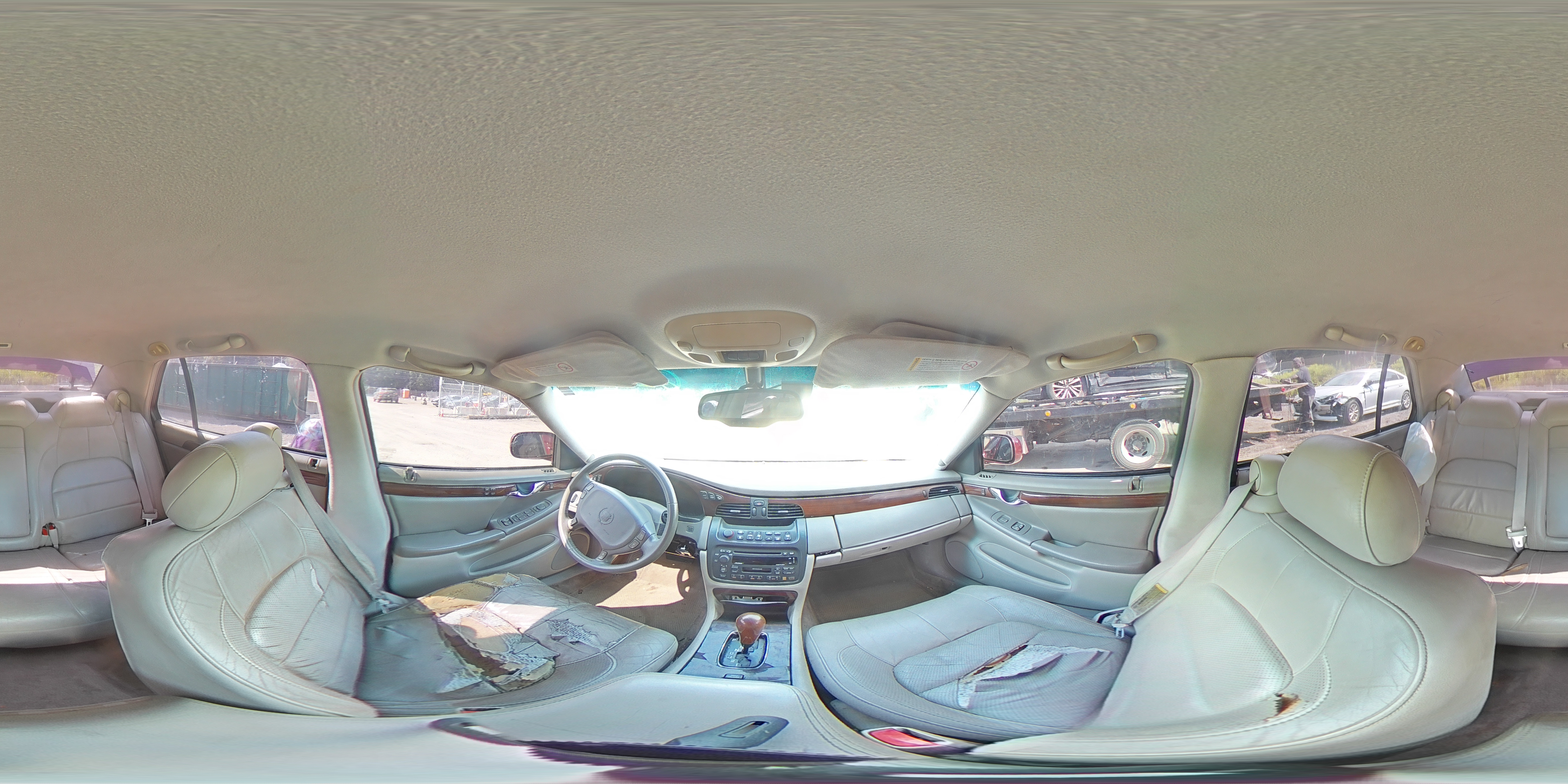 2000 Cadillac Deville Dts VIN: 1G6KF5790YU328115 Lot: 62000185