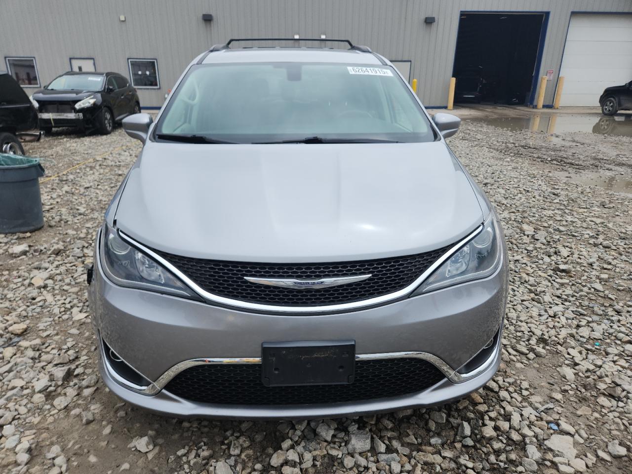 CHRYSLER PACIFICA 2017 VIN 2C4RC1BG6HR805372 фото 5