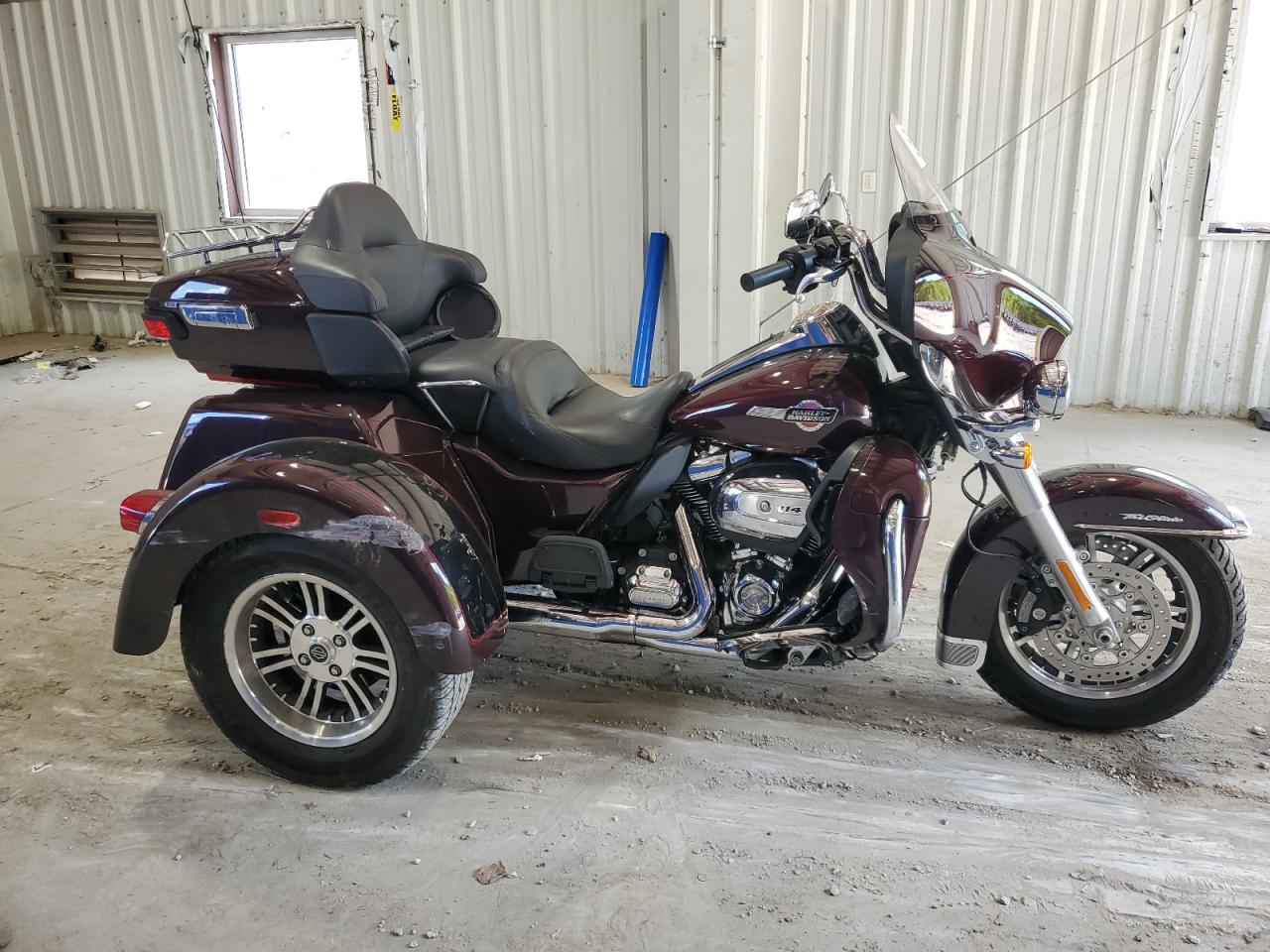 HARLEY-DAVIDSON FL 2022 VIN 1HD1MAF19NB856292