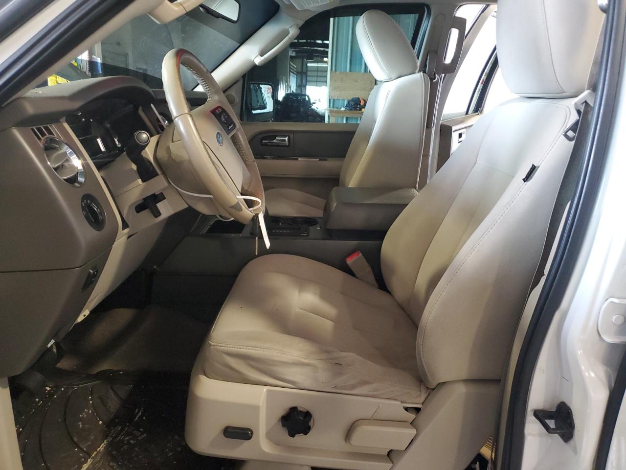 2014 Ford Expedition El Xlt VIN: 1FMJK1J55EEF02541 Lot: 62850535