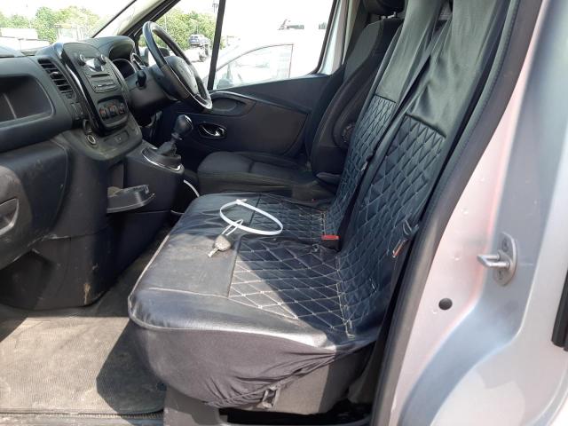2017 VAUXHALL VIVARO 290
