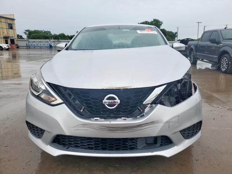  NISSAN SENTRA 2019 Серебристый