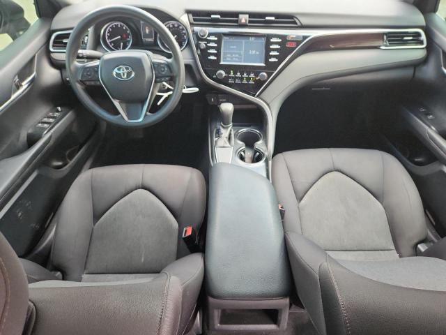  TOYOTA CAMRY 2018 Серебристый