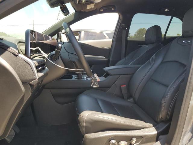  CADILLAC XT4 2024 Серебристый