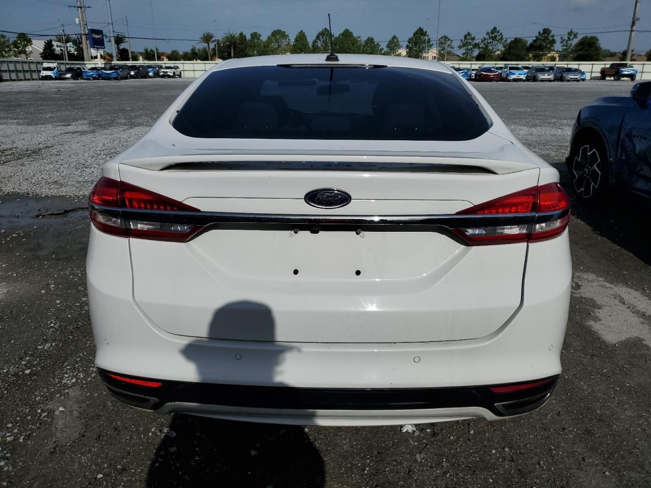 3FA6P0D96JR134260 2018 Ford Fusion Titanium/Platinum