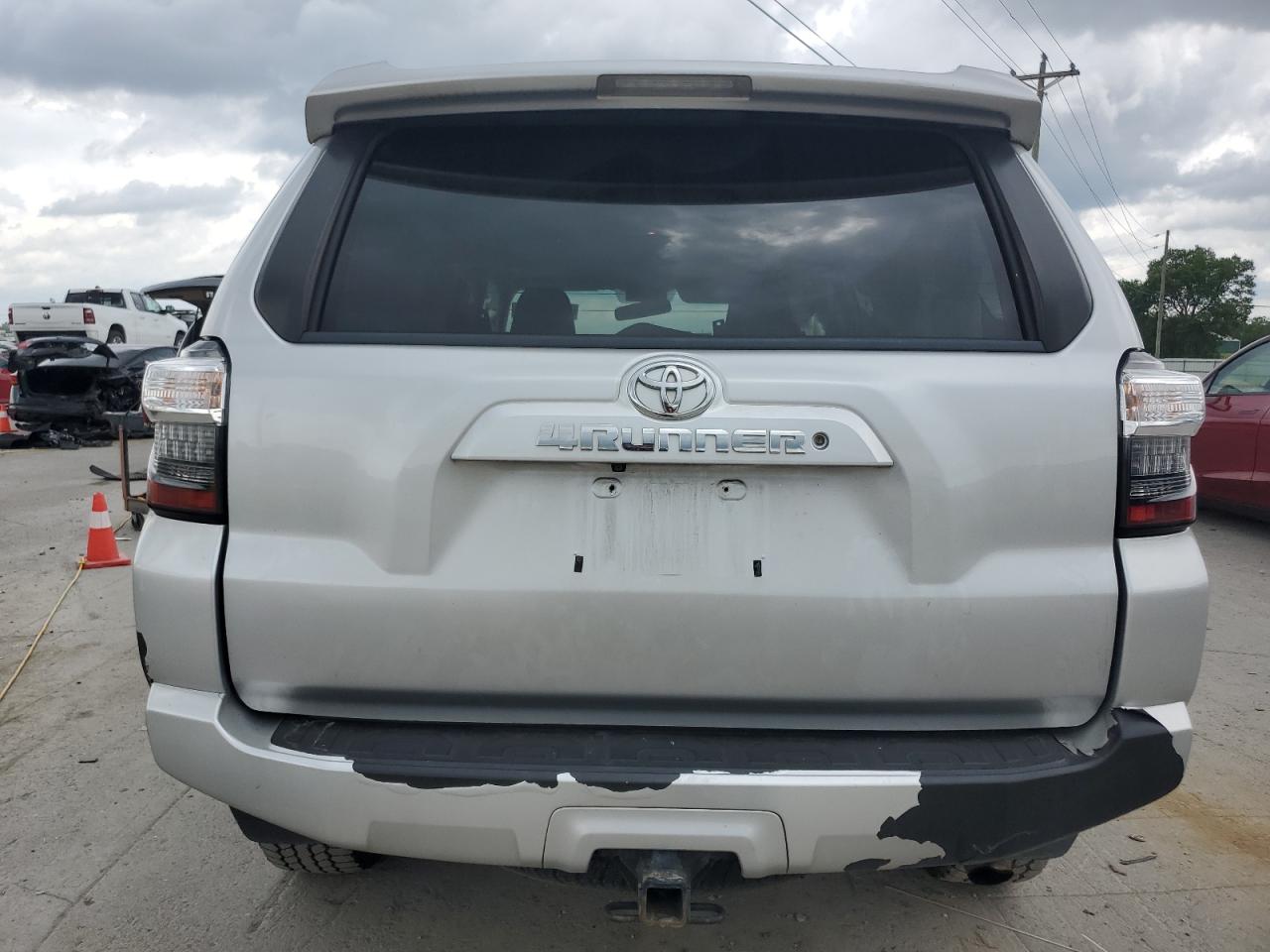 2015 Toyota 4Runner Sr5/Sr5 Premium VIN: JTEBU5JR4F5239761 Lot: 60506855