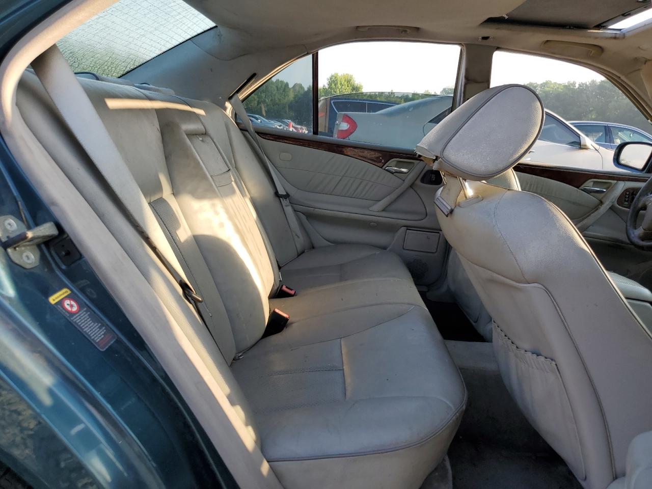 2001 Mercedes-Benz E 320 VIN: WDBJF65J51B328316 Lot: 61693435