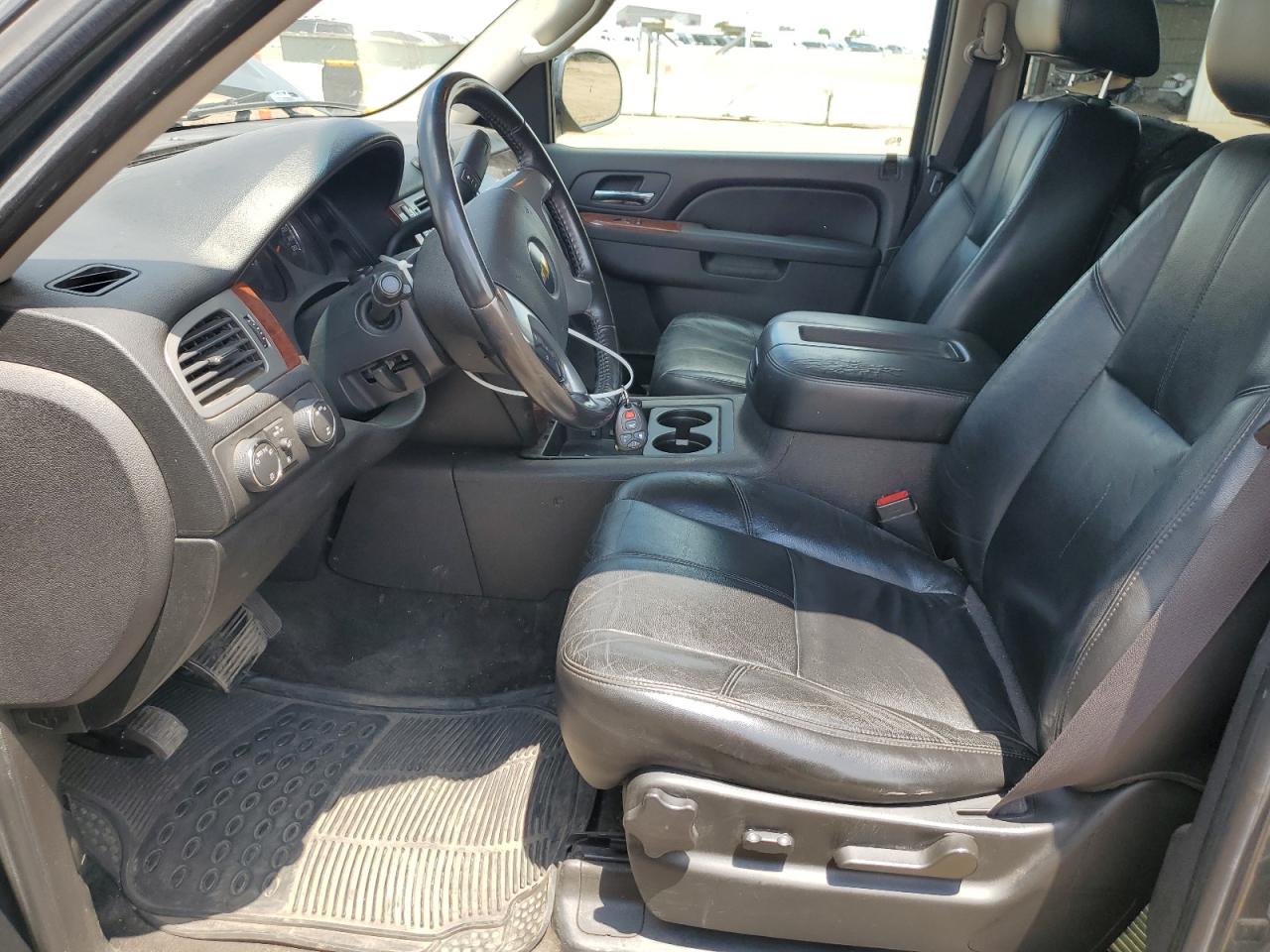 2011 Chevrolet Suburban K1500 Lt VIN: 1GNSKJE39BR173677 Lot: 61867245
