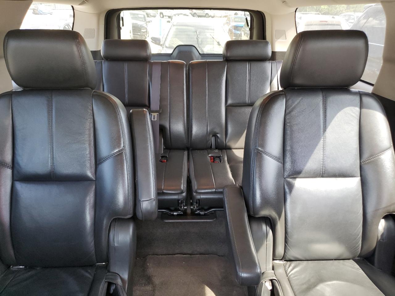 2011 GMC Yukon Xl C1500 Slt VIN: 1GKS1KE07BR356409 Lot: 90646125