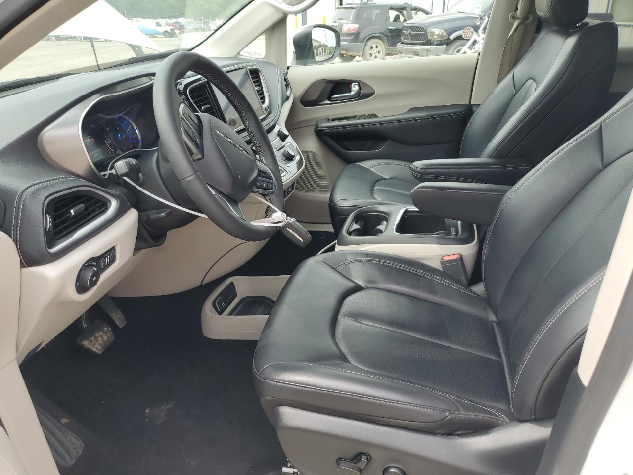 2023 Chrysler Pacifica Hybrid Touring L VIN: 2C4RC1L77PR583843 Lot: 60612365
