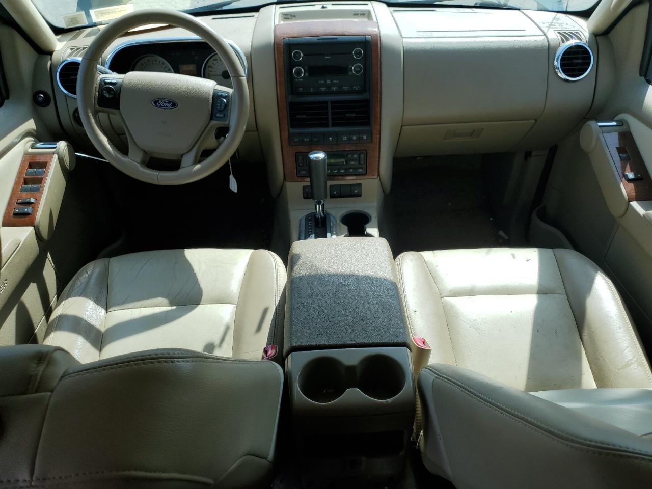 2009 Ford Explorer Eddie Bauer VIN: 1FMEU748X9UA25945 Lot: 61073115