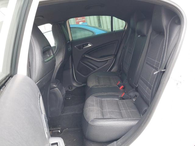 2014 MERCEDES BENZ A180 BLUE-