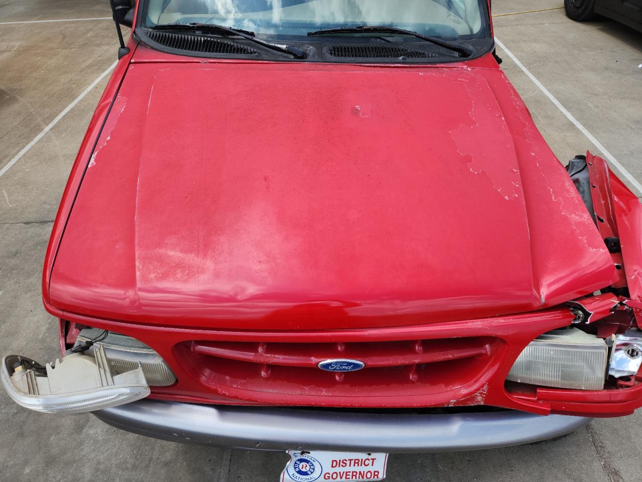 1996 Ford Explorer VIN: 1FMCU24X2TUB74195 Lot: 57883935