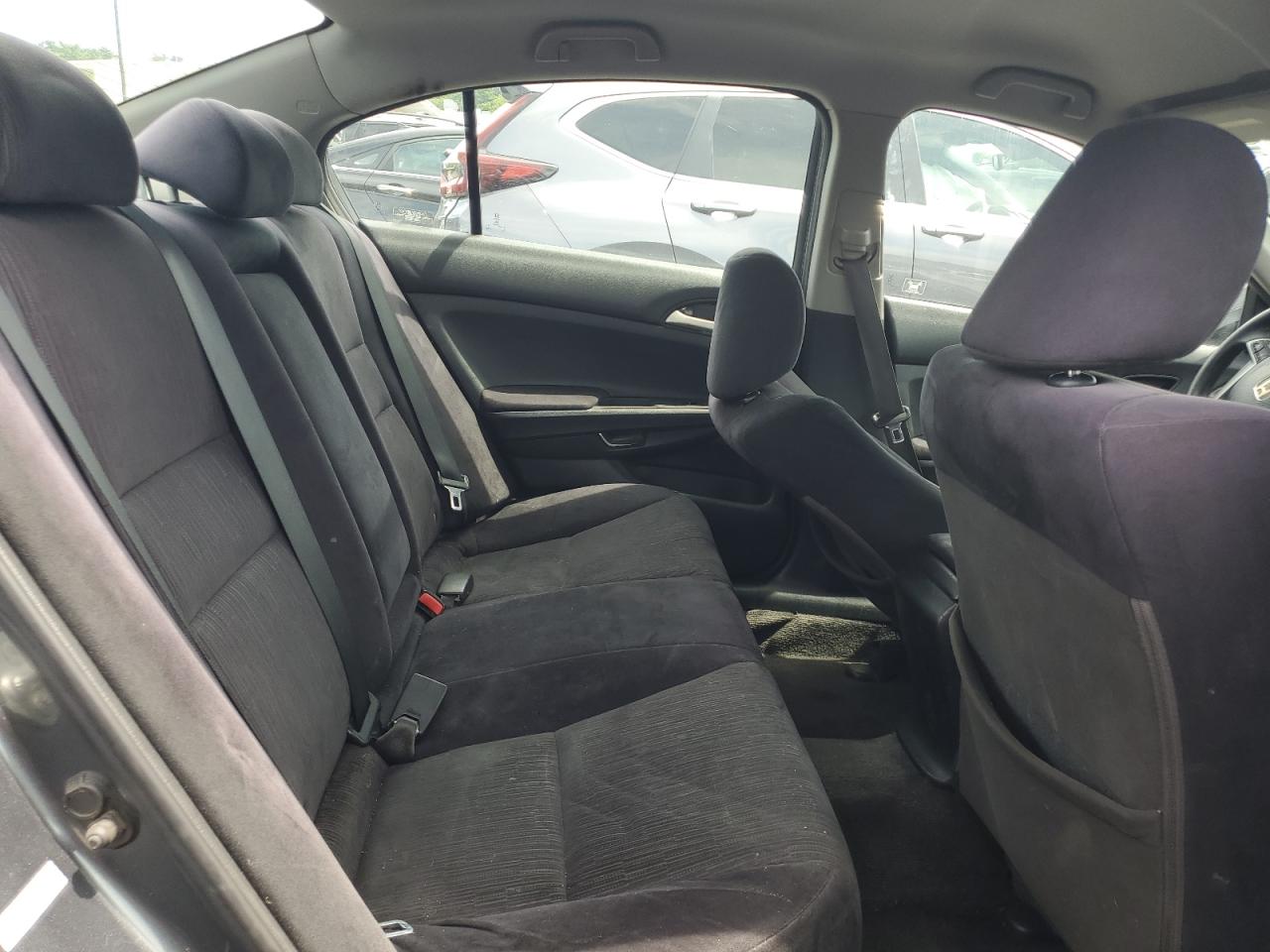 2011 Honda Accord Lxp VIN: 1HGCP2F42BA084707 Lot: 62147265