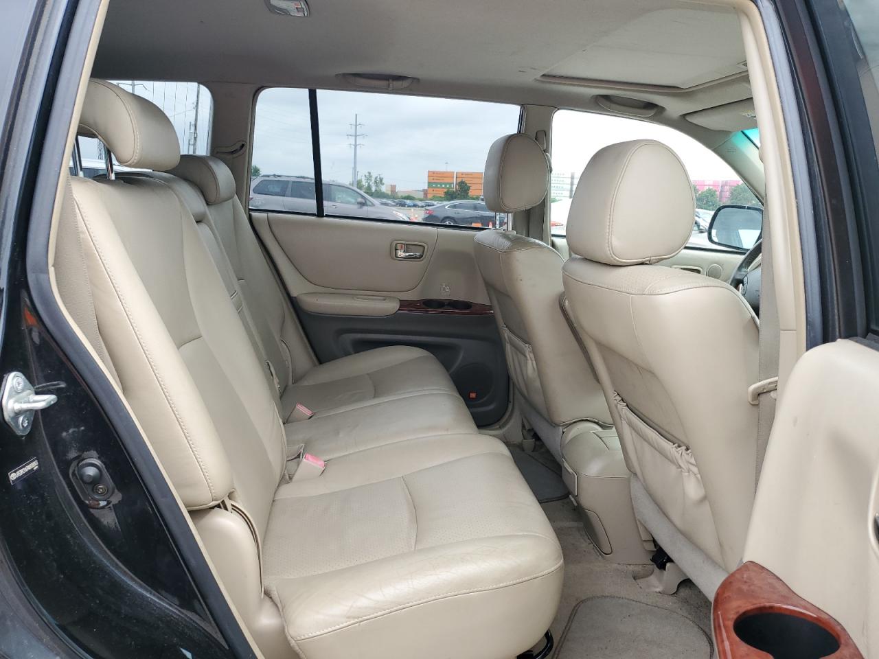 2004 Toyota Highlander Base VIN: JTEDP21A740038813 Lot: 63106905