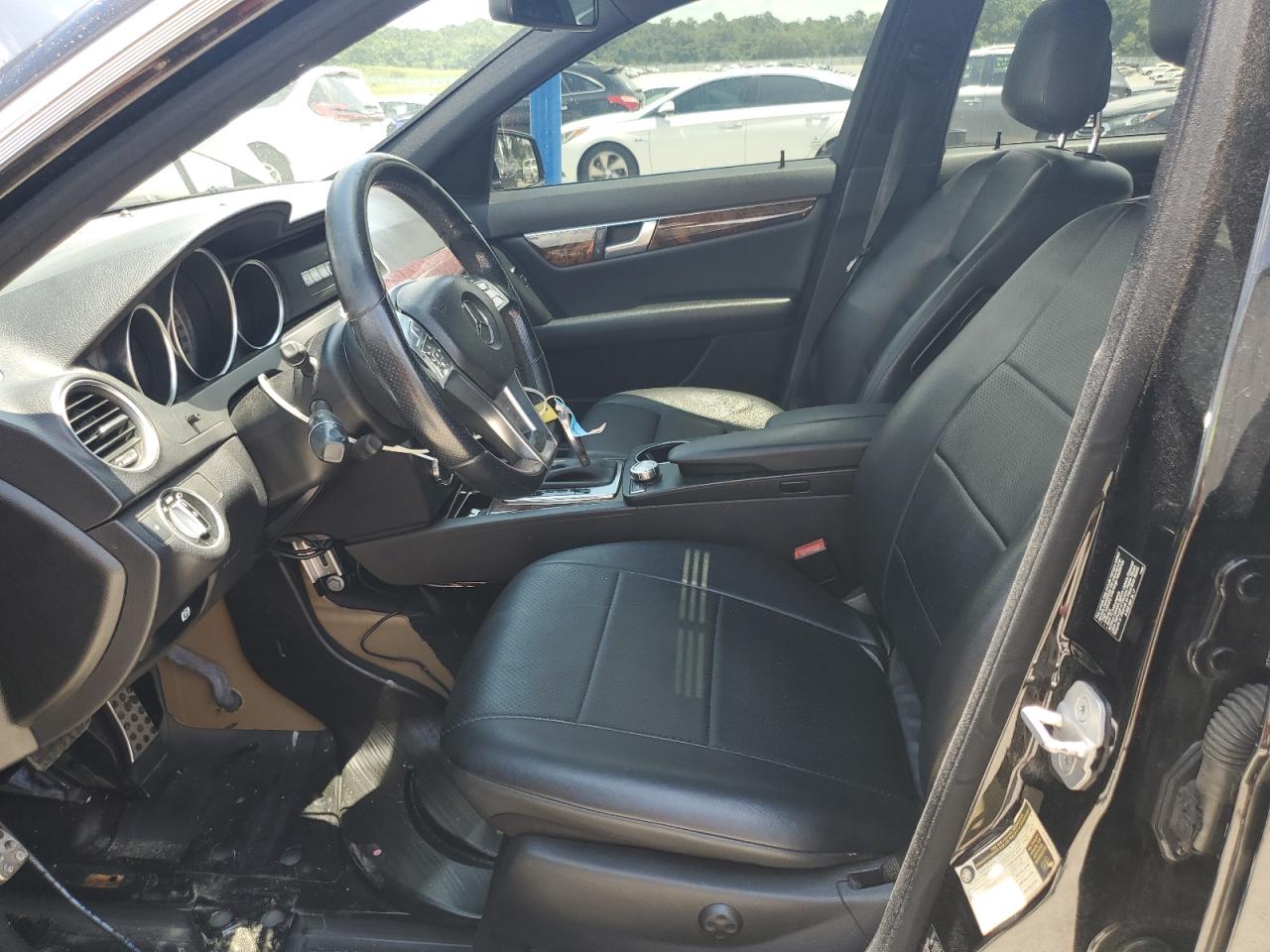 2012 Mercedes-Benz C 300 4Matic VIN: WDDGF8BB1CR195414 Lot: 61938805