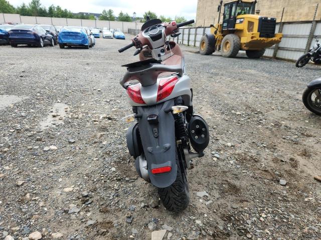 2013 PIAGGIO BV 350  