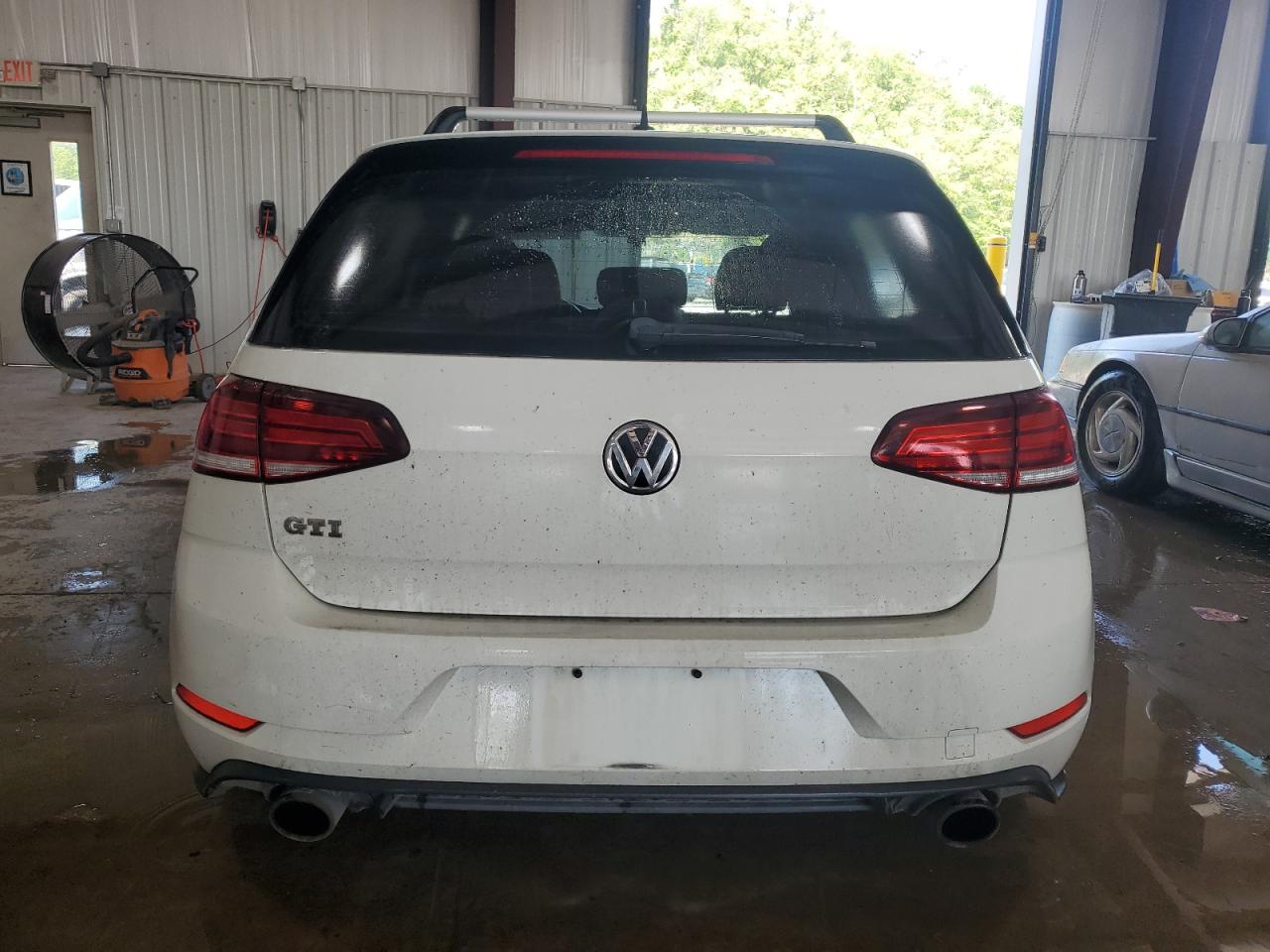 2018 Volkswagen Gti S VIN: 3VW547AU9JM290982 Lot: 62449805