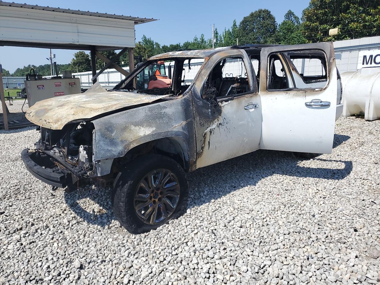 2008 Gmc Yukon Xl Denali للبيع في Memphis، TN - Burn - Engine