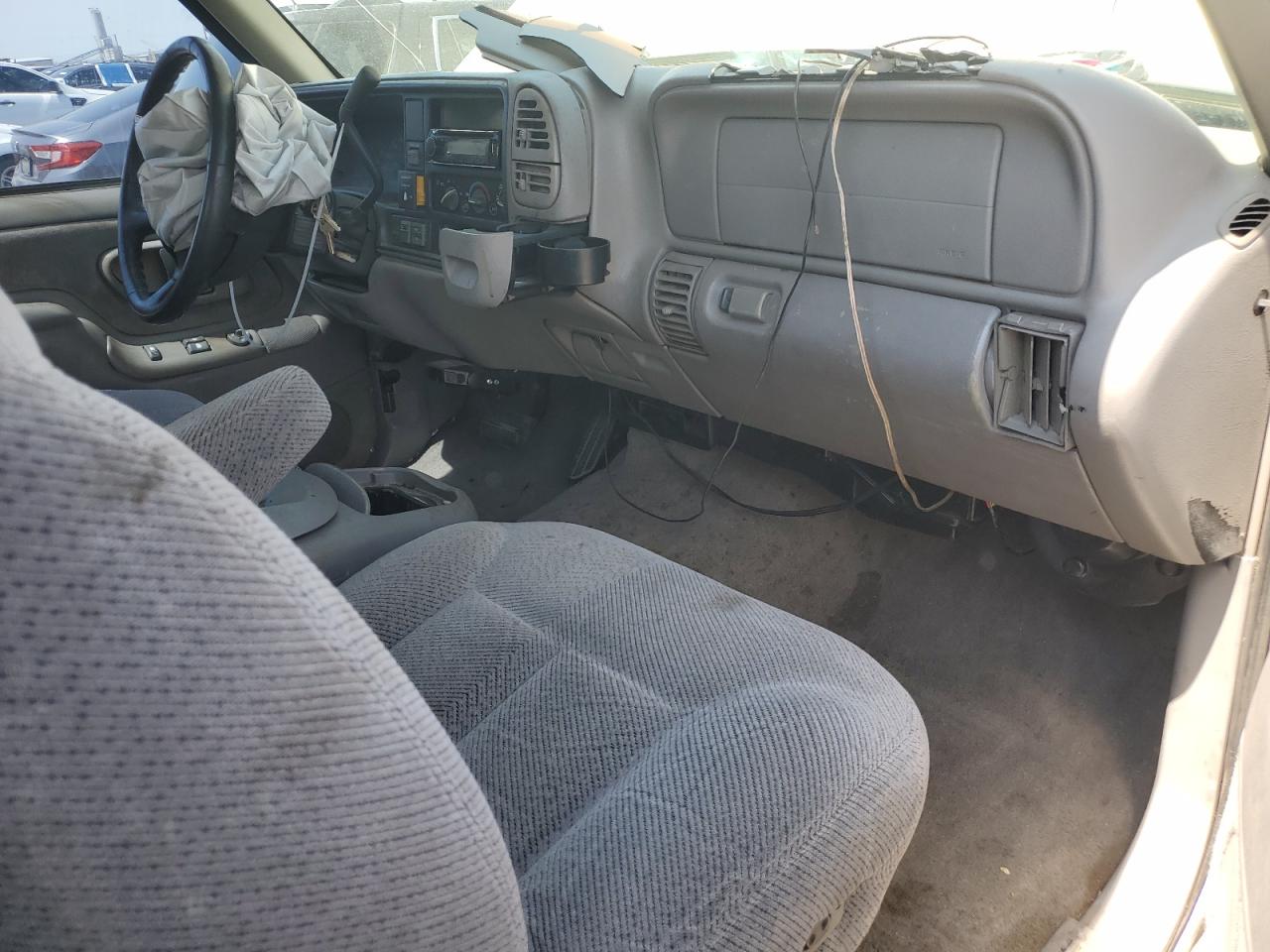 1998 GMC Sierra K1500 VIN: 1GTEK19R0WE542072 Lot: 62132395