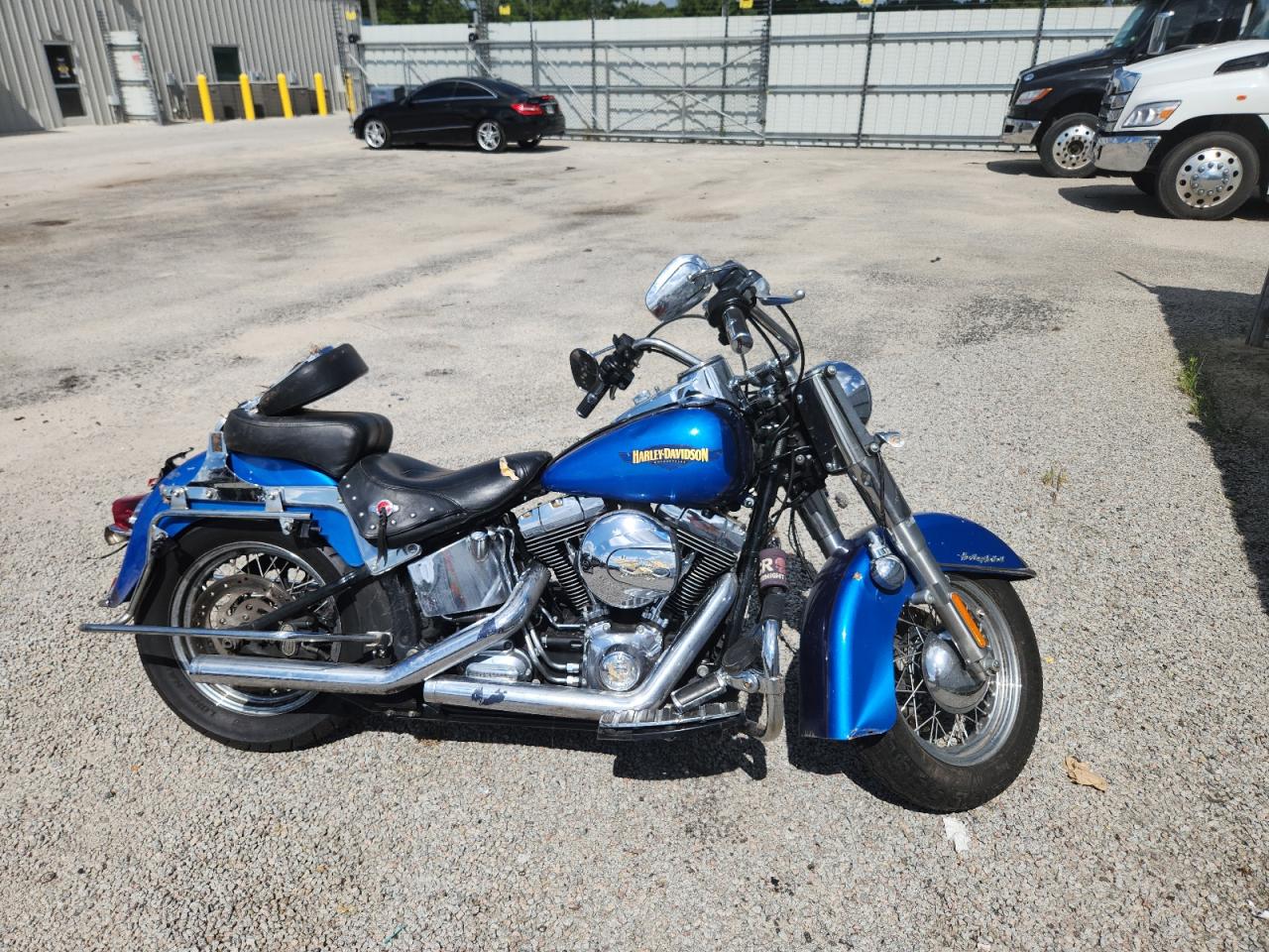2017 Harley-Davidson Flstc Heritage Softail Classic VIN: 1HD1BWV11HB023563 Lot: 63021755