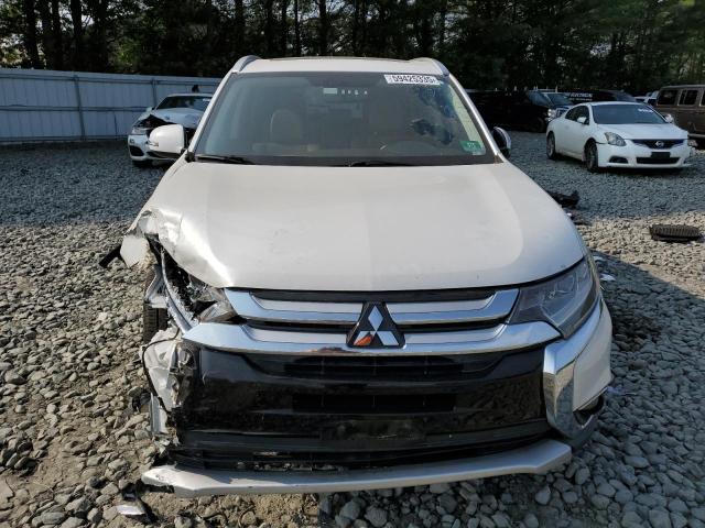  MITSUBISHI OUTLANDER 2016 Білий