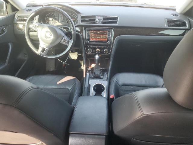 Sedans VOLKSWAGEN PASSAT 2015 Gray