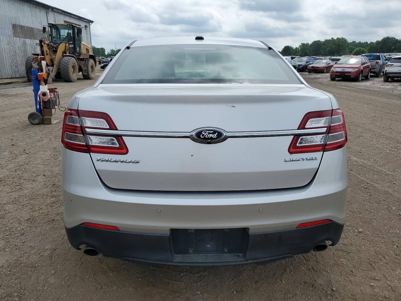2015 Ford Taurus Limited VIN: 1FAHP2F8XFG116240 Lot: 62754465