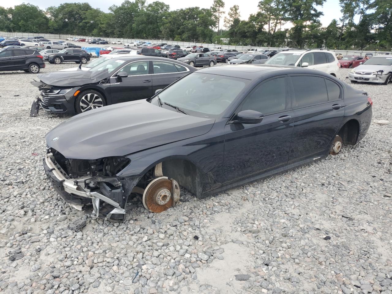 WBA7E2C5XKB218552 BMW 7 SERIES Photo 1
