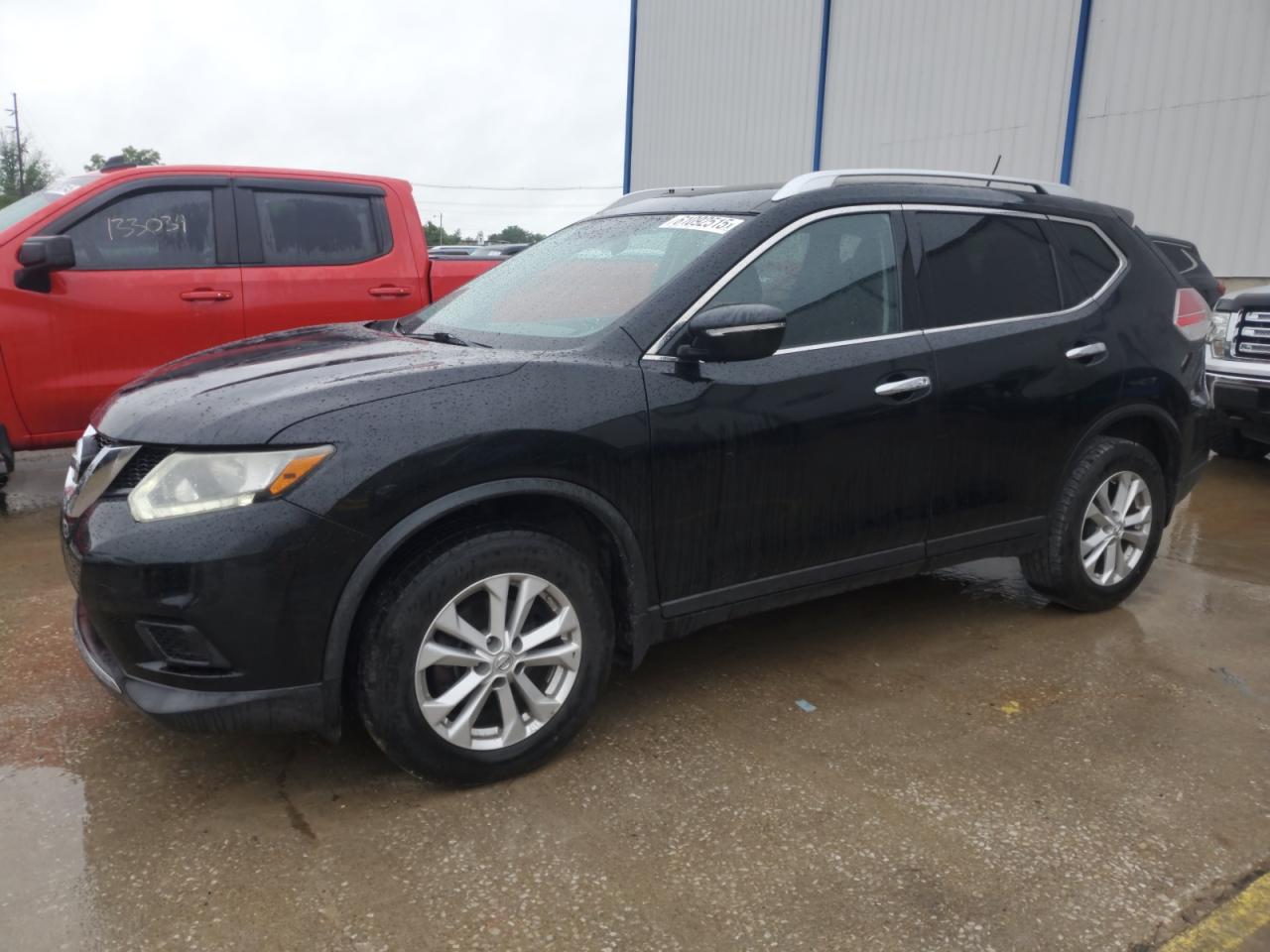 2015 Nissan Rogue S იყიდება Lawrenceburg-ში, KY - Front End