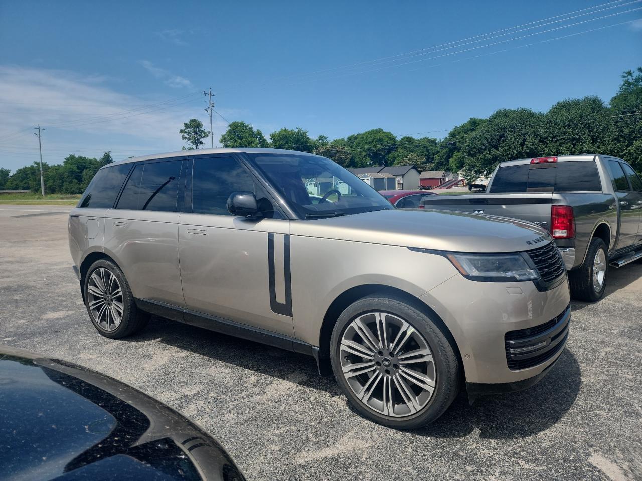 LAND ROVER RANGEROVER 2023 VIN SALKP9FU0PA010740