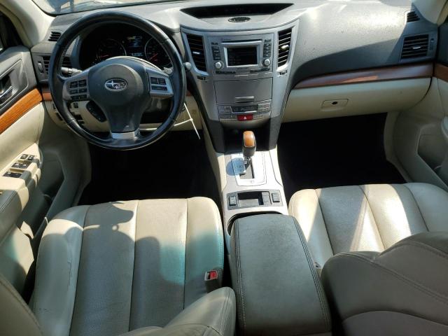  SUBARU OUTBACK 2013 Granatowy
