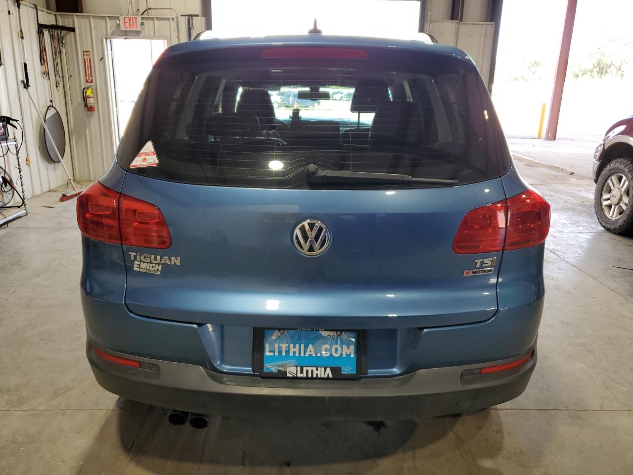 2017 Volkswagen Tiguan S VIN: WVGBV7AX4HK013392 Lot: 62349625