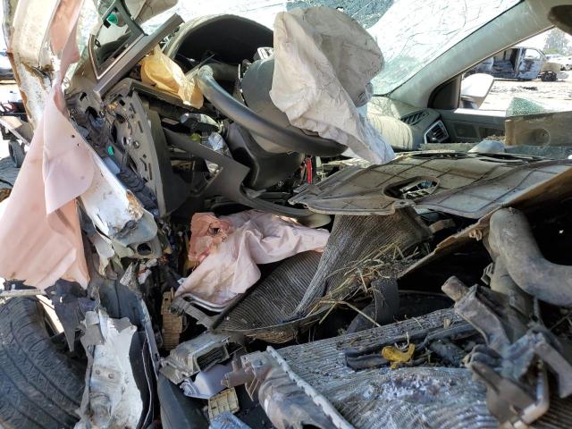  HYUNDAI ELANTRA 2018 Белы