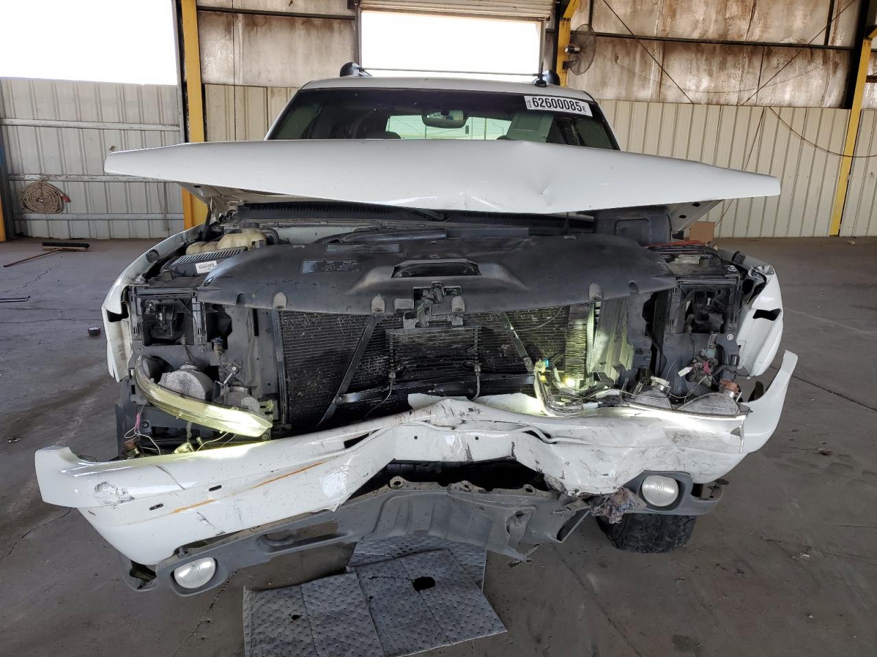 CHEVROLET TAHOE 2002 VIN 1GNEK13Z02R274661 фото 5