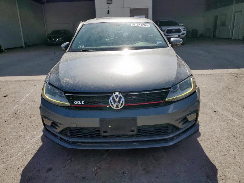  VOLKSWAGEN JETTA 2018 Серый