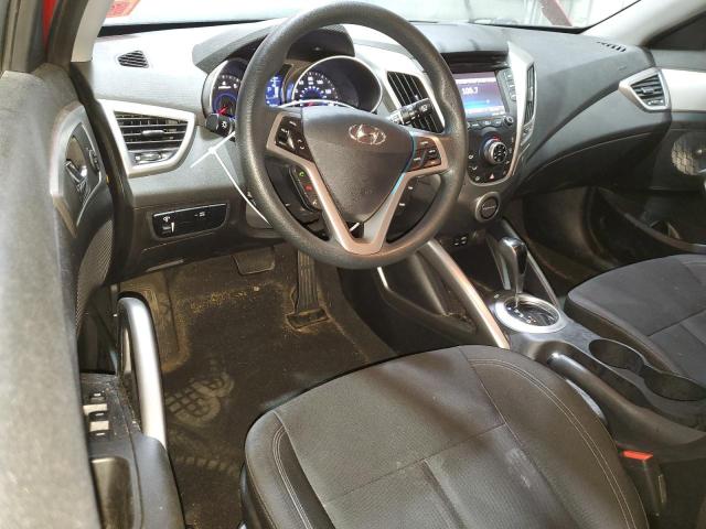  HYUNDAI VELOSTER 2016 Красный