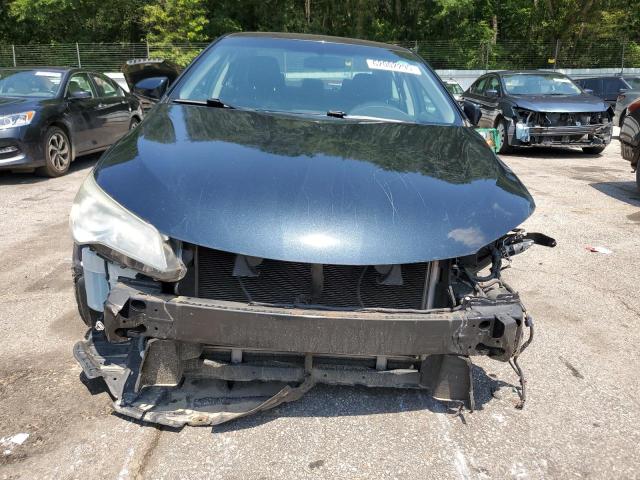  TOYOTA CAMRY 2015 Granatowy